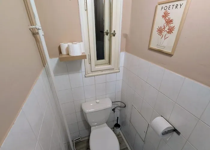 Flat In Zizkov -401- 아파트 *